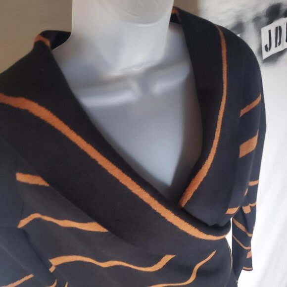 RIVIR 2 piece knit set - skirt and top Sz Small - shipping included - Picture 2 of 16